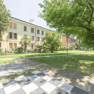 Arte E Cinema - 10 Min Da Venezia Apartamento